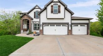 15190 N Cherry Court, Parkville, MO 64152