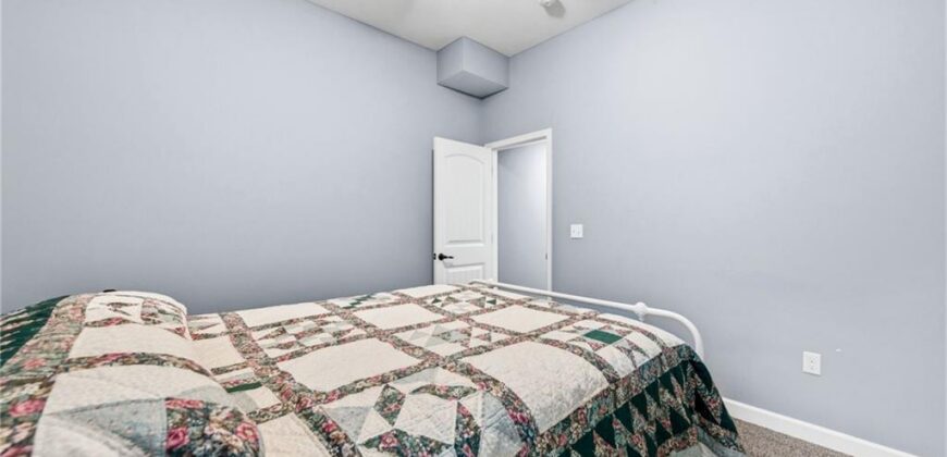 15190 N Cherry Court, Parkville, MO 64152