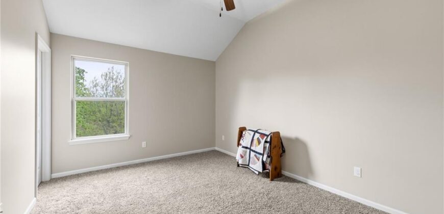 15190 N Cherry Court, Parkville, MO 64152