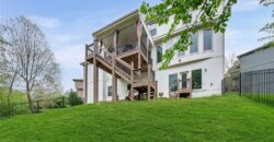 15190 N Cherry Court, Parkville, MO 64152