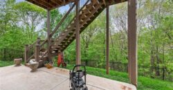15190 N Cherry Court, Parkville, MO 64152