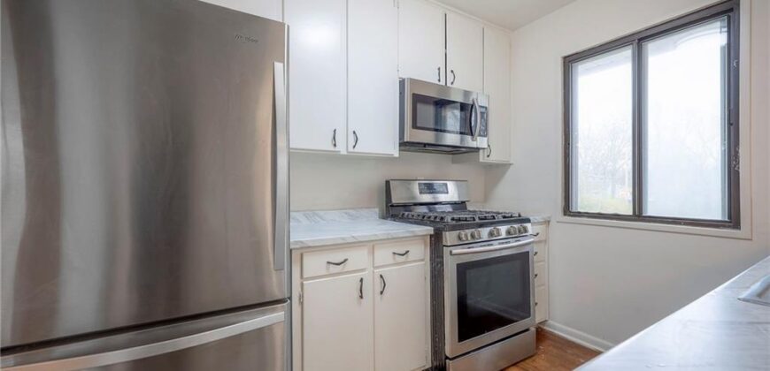 2903 NE 56th Terrace, Kansas City, MO 64119