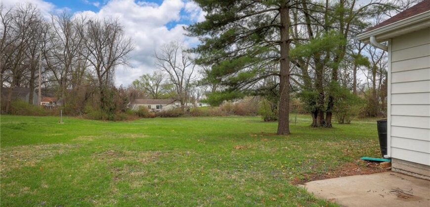 2903 NE 56th Terrace, Kansas City, MO 64119