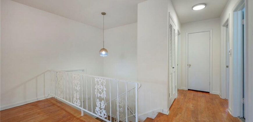 2903 NE 56th Terrace, Kansas City, MO 64119