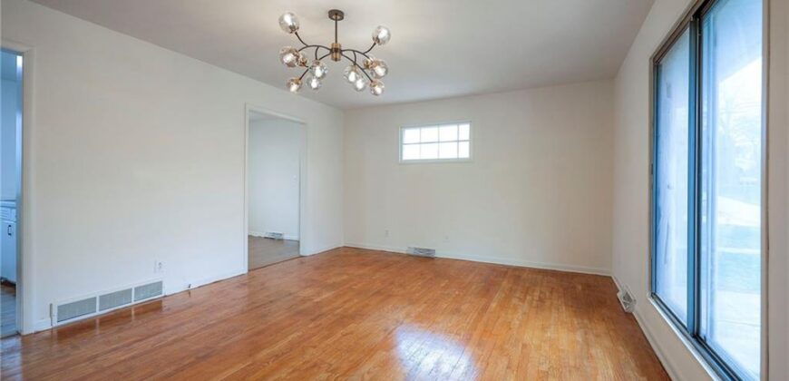 2903 NE 56th Terrace, Kansas City, MO 64119