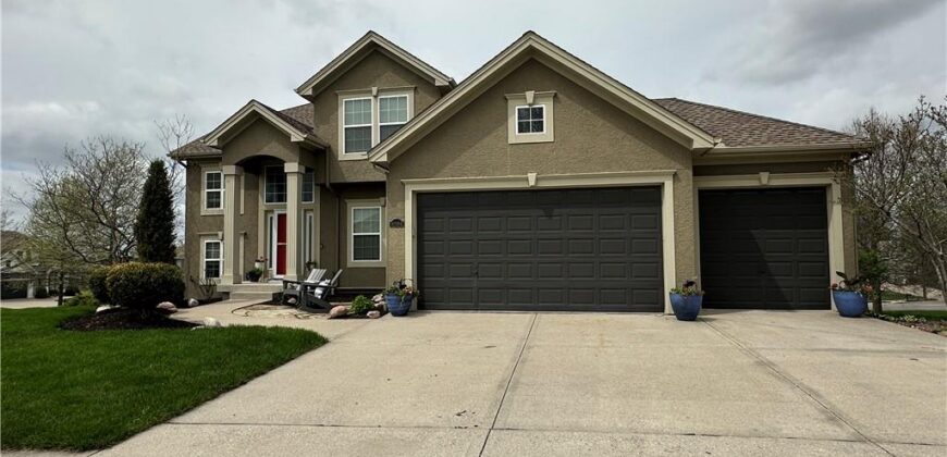 10504 N Euclid Avenue, Kansas City, MO 64155