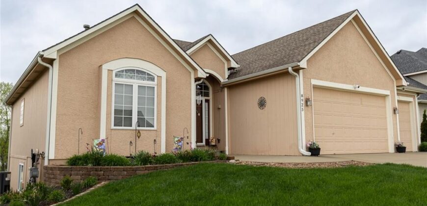 8925 NE 107th Terrace, Kansas City, MO 64157