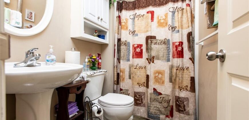 8925 NE 107th Terrace, Kansas City, MO 64157