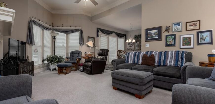 8925 NE 107th Terrace, Kansas City, MO 64157