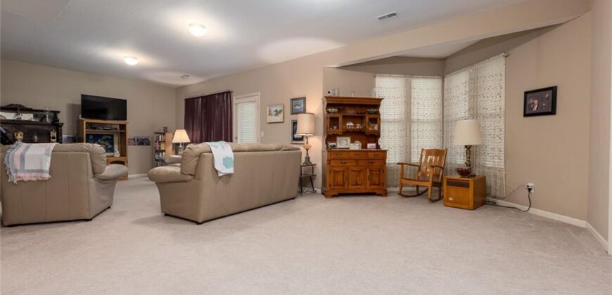 8925 NE 107th Terrace, Kansas City, MO 64157