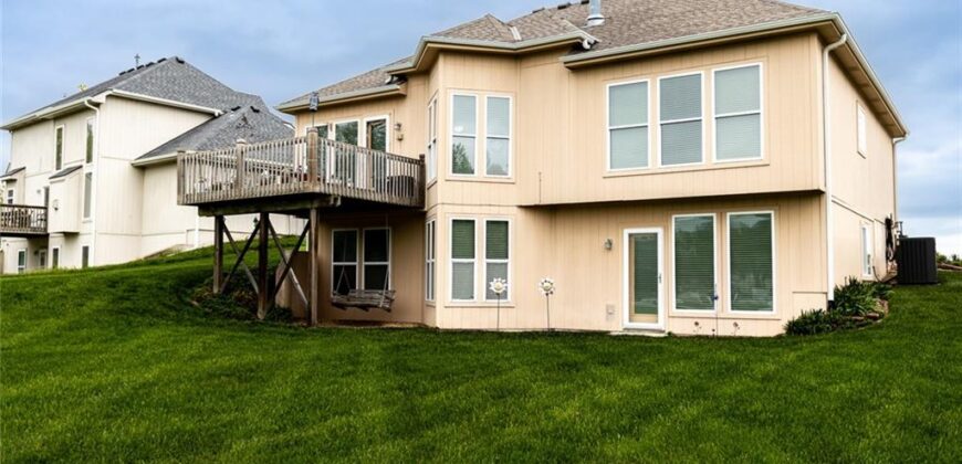 8925 NE 107th Terrace, Kansas City, MO 64157