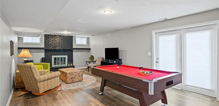 8307 N Chatham Avenue, Kansas City, MO 64151