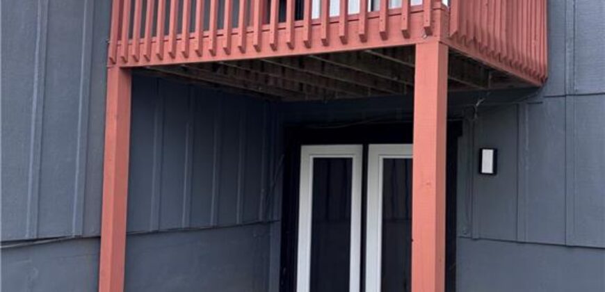 8307 N Chatham Avenue, Kansas City, MO 64151