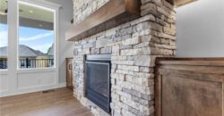 4830 NW Huonker Court, Riverside, MO 64150