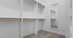 4830 NW Huonker Court, Riverside, MO 64150