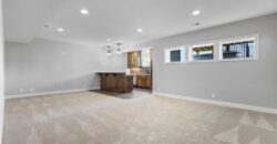 4830 NW Huonker Court, Riverside, MO 64150