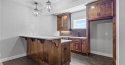 4830 NW Huonker Court, Riverside, MO 64150