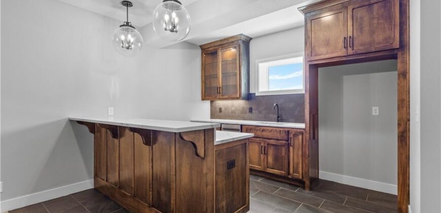 4830 NW Huonker Court, Riverside, MO 64150