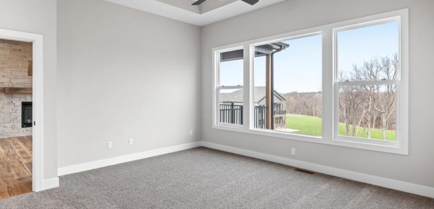 4840 NW Huonker Court, Riverside, MO 64150