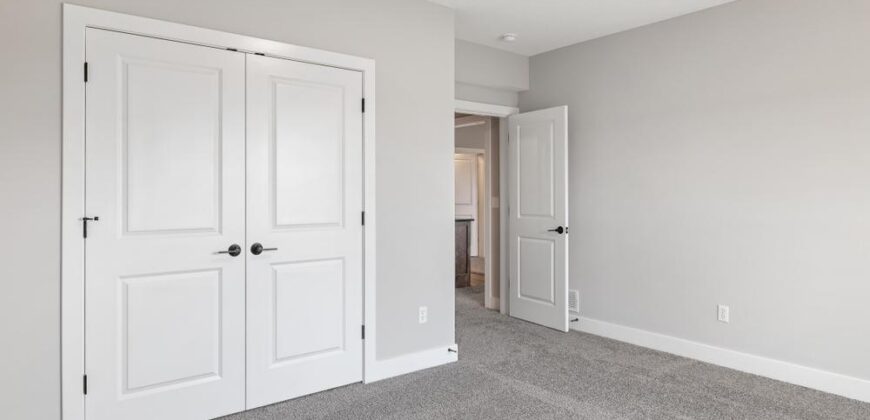 4840 NW Huonker Court, Riverside, MO 64150