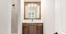 4840 NW Huonker Court, Riverside, MO 64150