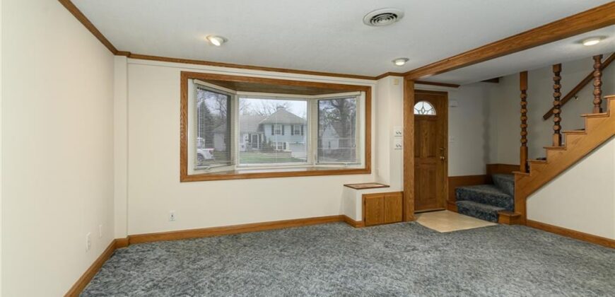 5208 N Wayne Avenue, Kansas City, MO 64118