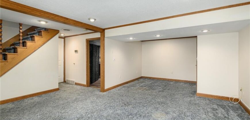 5208 N Wayne Avenue, Kansas City, MO 64118