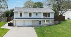 5208 N Wayne Avenue, Kansas City, MO 64118