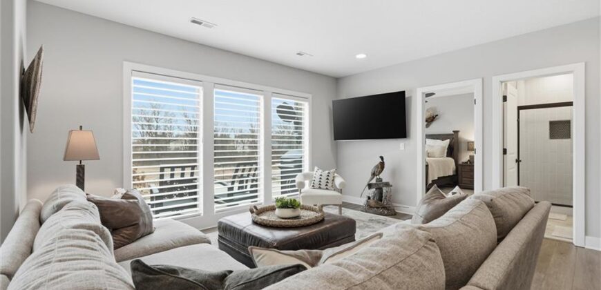 10745 N Bell Street, Kansas City, MO 64155