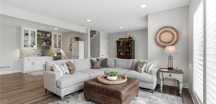 10745 N Bell Street, Kansas City, MO 64155