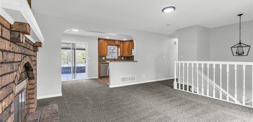 532 NE 98th Place, Kansas City, MO 64155