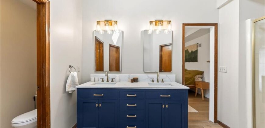 3415 Rock Creek Drive, Kansas City, MO 64116