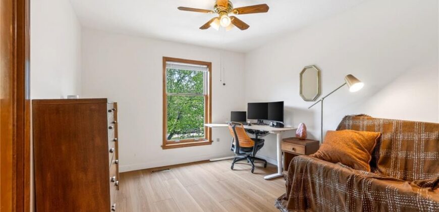 3415 Rock Creek Drive, Kansas City, MO 64116