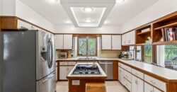 3415 Rock Creek Drive, Kansas City, MO 64116