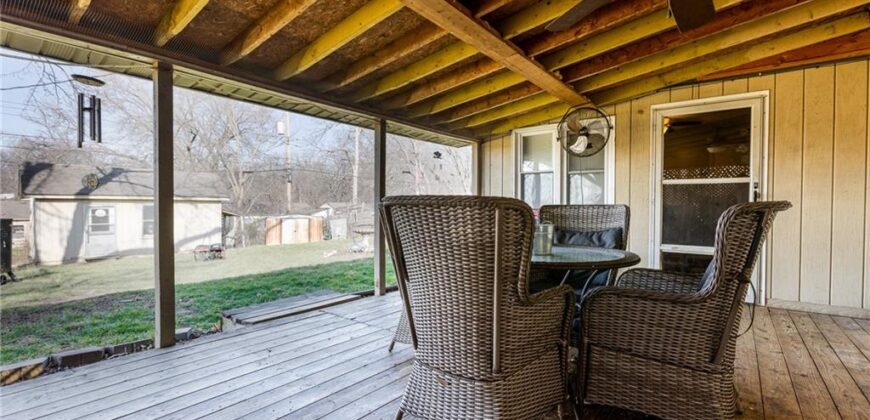 5304 N Michigan Avenue, Kansas City, MO 64118