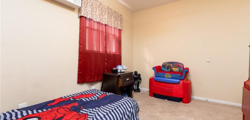 5304 N Michigan Avenue, Kansas City, MO 64118