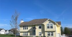 19621 Harbor Drive, Smithville, MO 64089