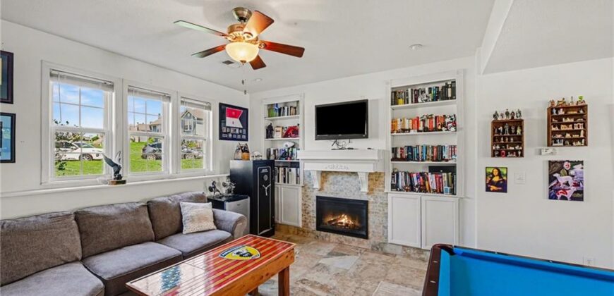 19621 Harbor Drive, Smithville, MO 64089