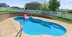 19621 Harbor Drive, Smithville, MO 64089