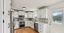 19621 Harbor Drive, Smithville, MO 64089