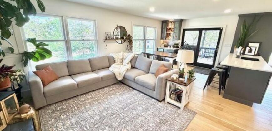 1505 NE 70th Terrace, Kansas City, MO 64118