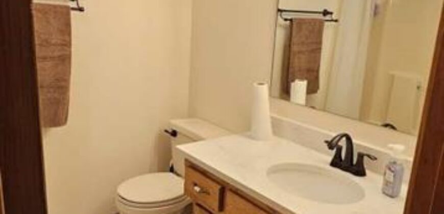 8523 N Crawford Avenue, Kansas City, MO 64153