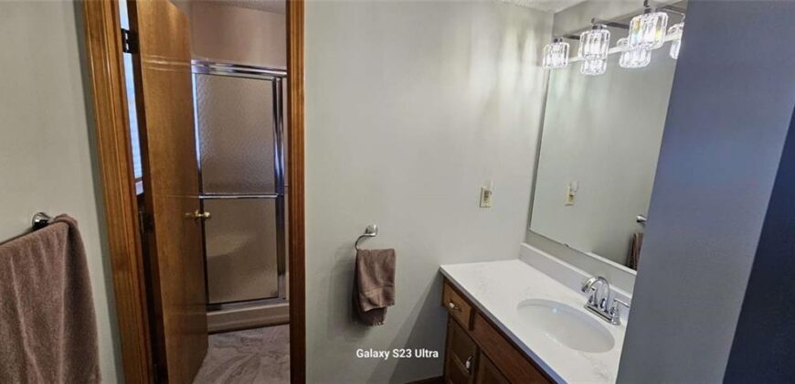 8523 N Crawford Avenue, Kansas City, MO 64153