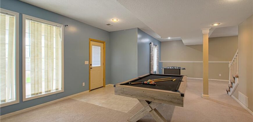 1004 Aspen Drive, Liberty, MO 64068