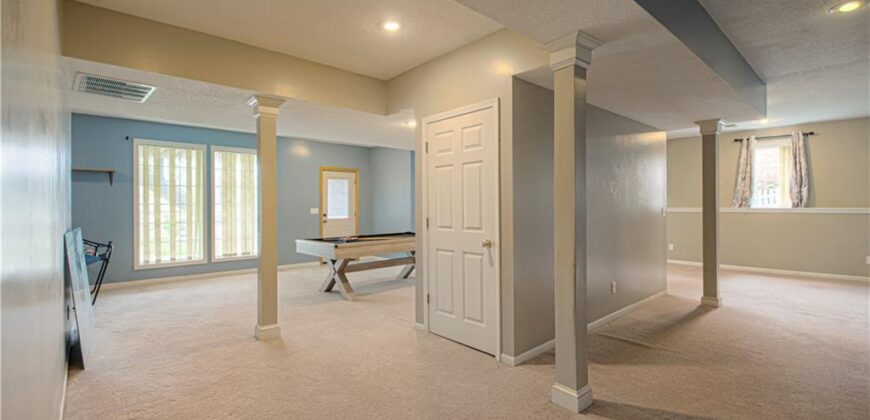 1004 Aspen Drive, Liberty, MO 64068