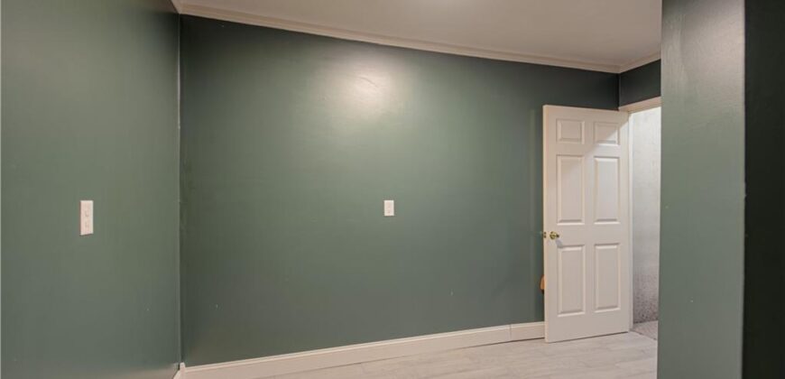 1004 Aspen Drive, Liberty, MO 64068