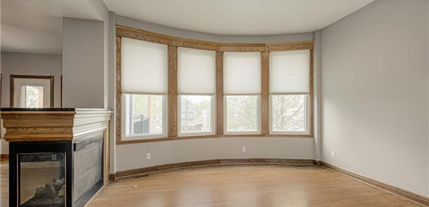 1004 Aspen Drive, Liberty, MO 64068