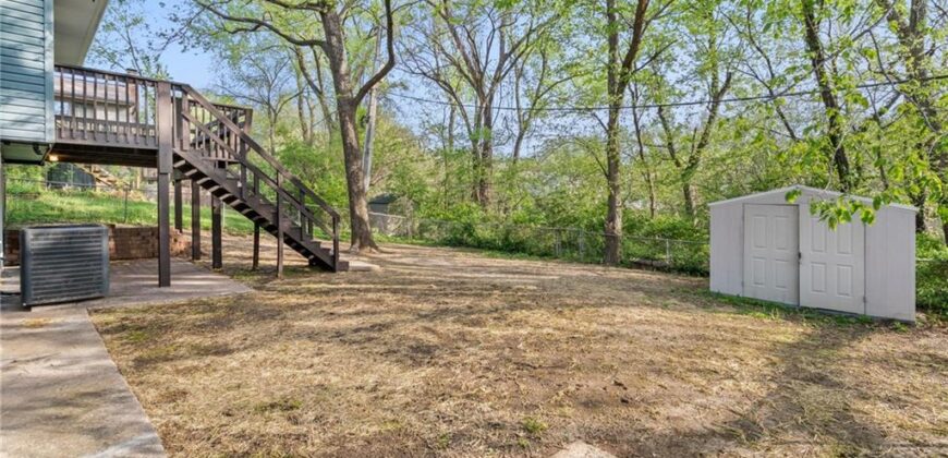 3917 N Colorado Avenue, Kansas City, MO 64117