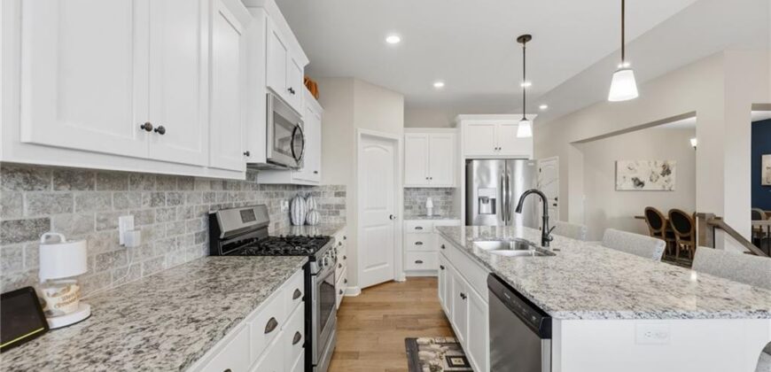 9003 NE 111th Place, Kansas City, MO 64157
