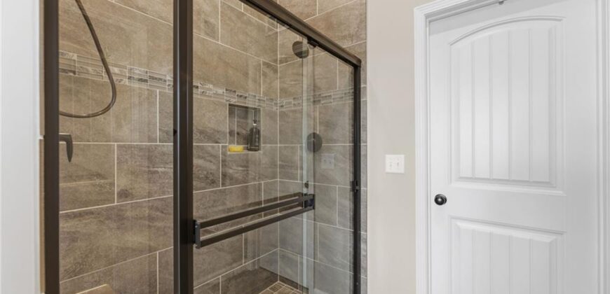 9003 NE 111th Place, Kansas City, MO 64157